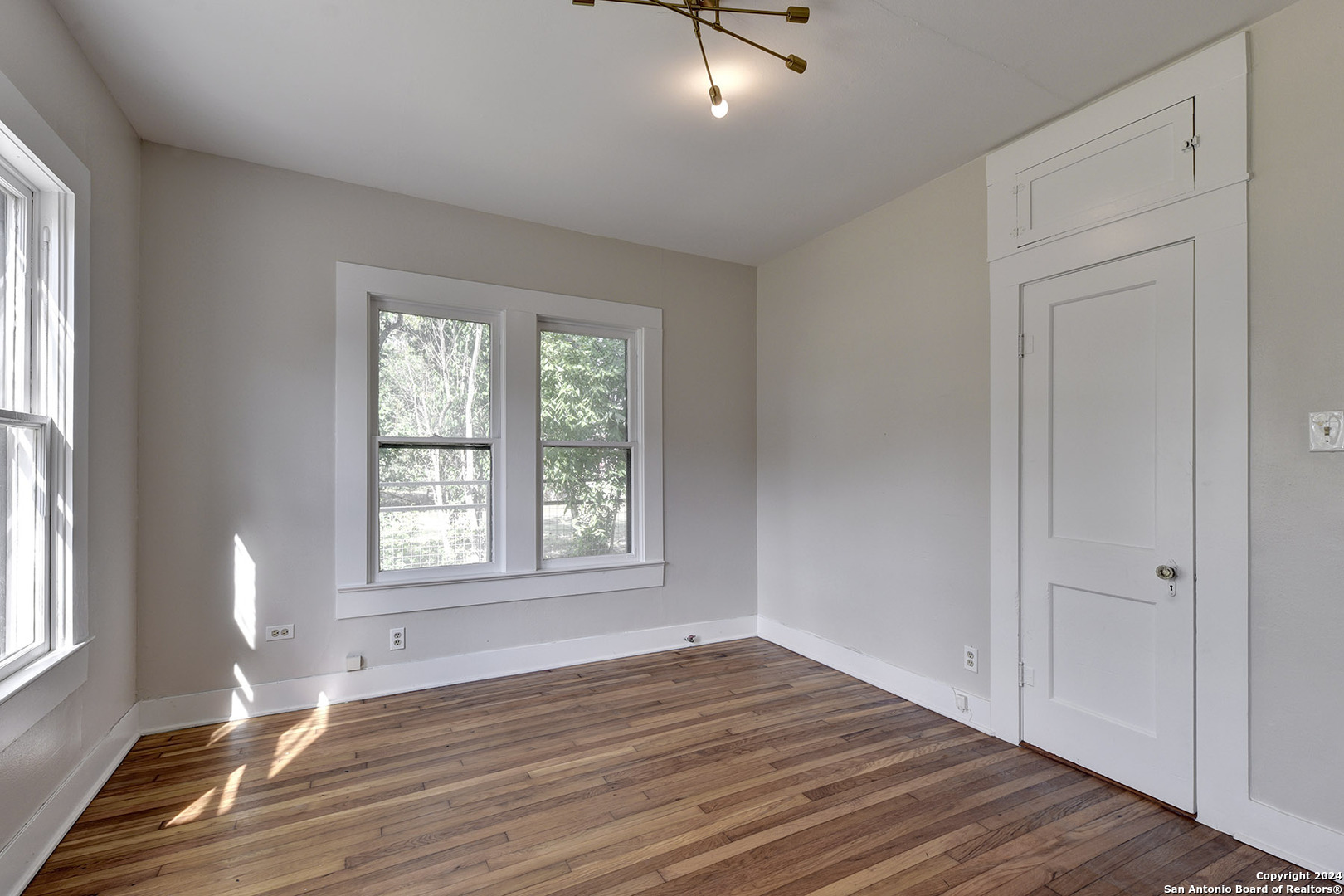 1292 N Business 35 New Braunfels TX 78130