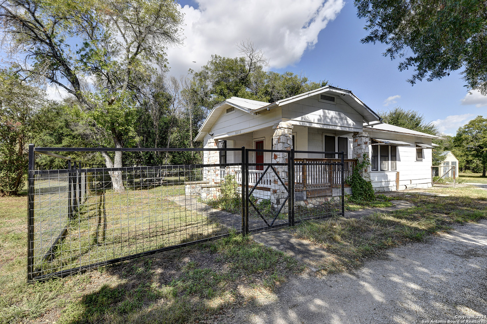 1292 N Business 35 New Braunfels TX 78130