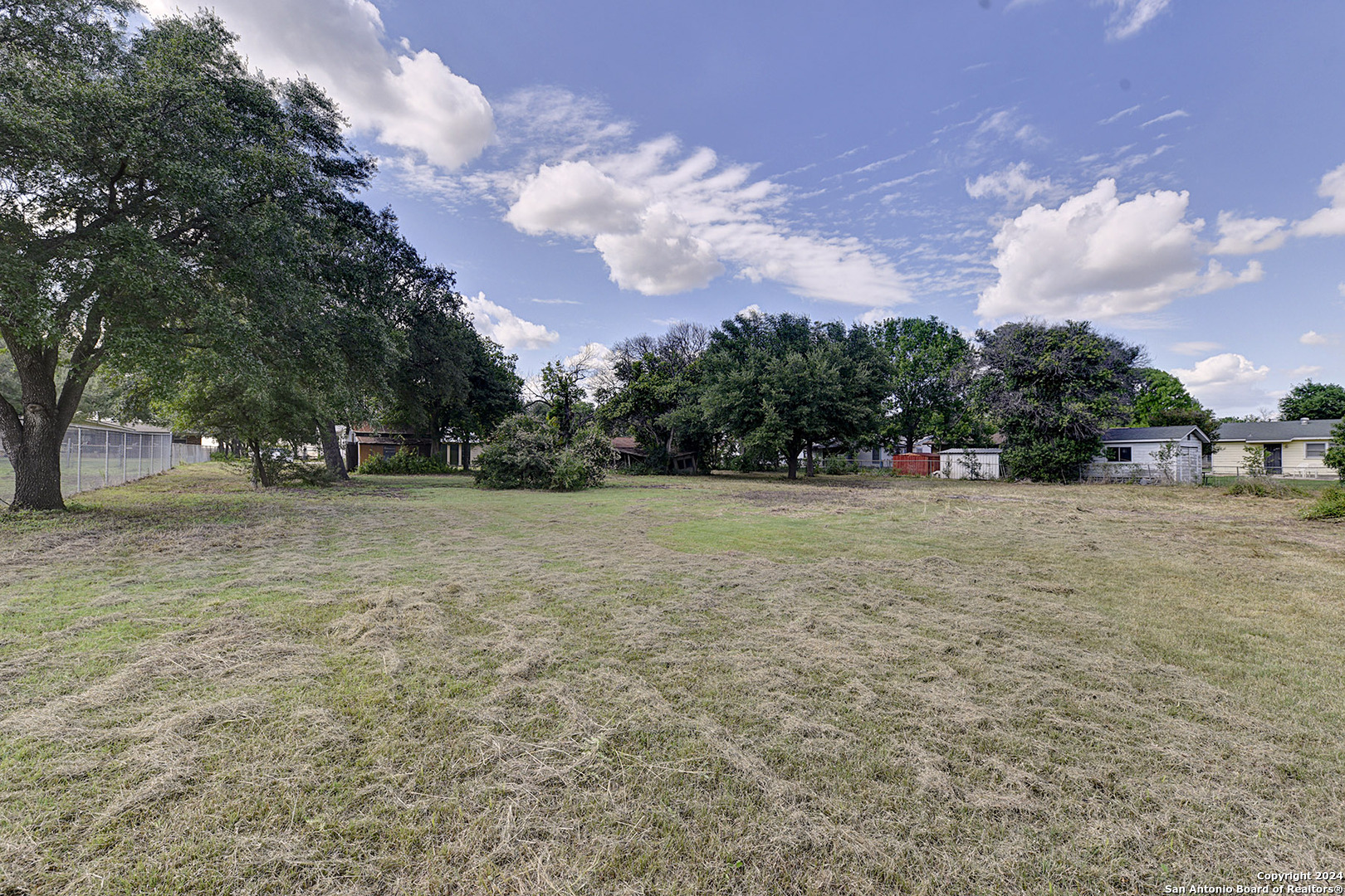 1292 N Business 35 New Braunfels TX 78130