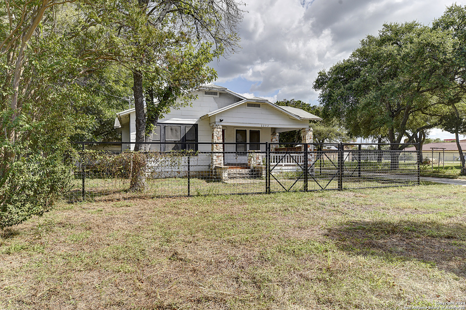 1292 N Business 35 New Braunfels TX 78130