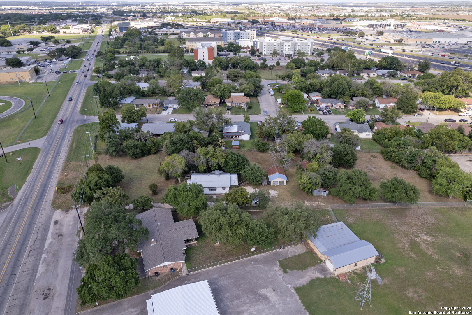 1292 N Business 35 New Braunfels TX 78130