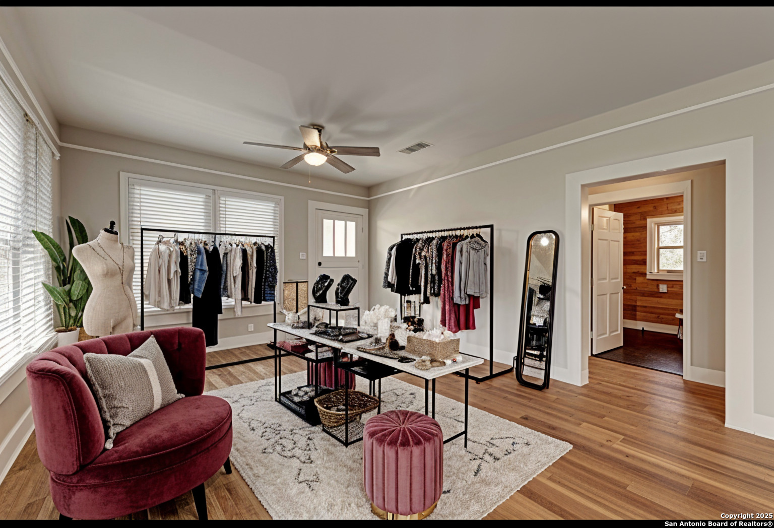 1292 N Business 35 New Braunfels TX 78130