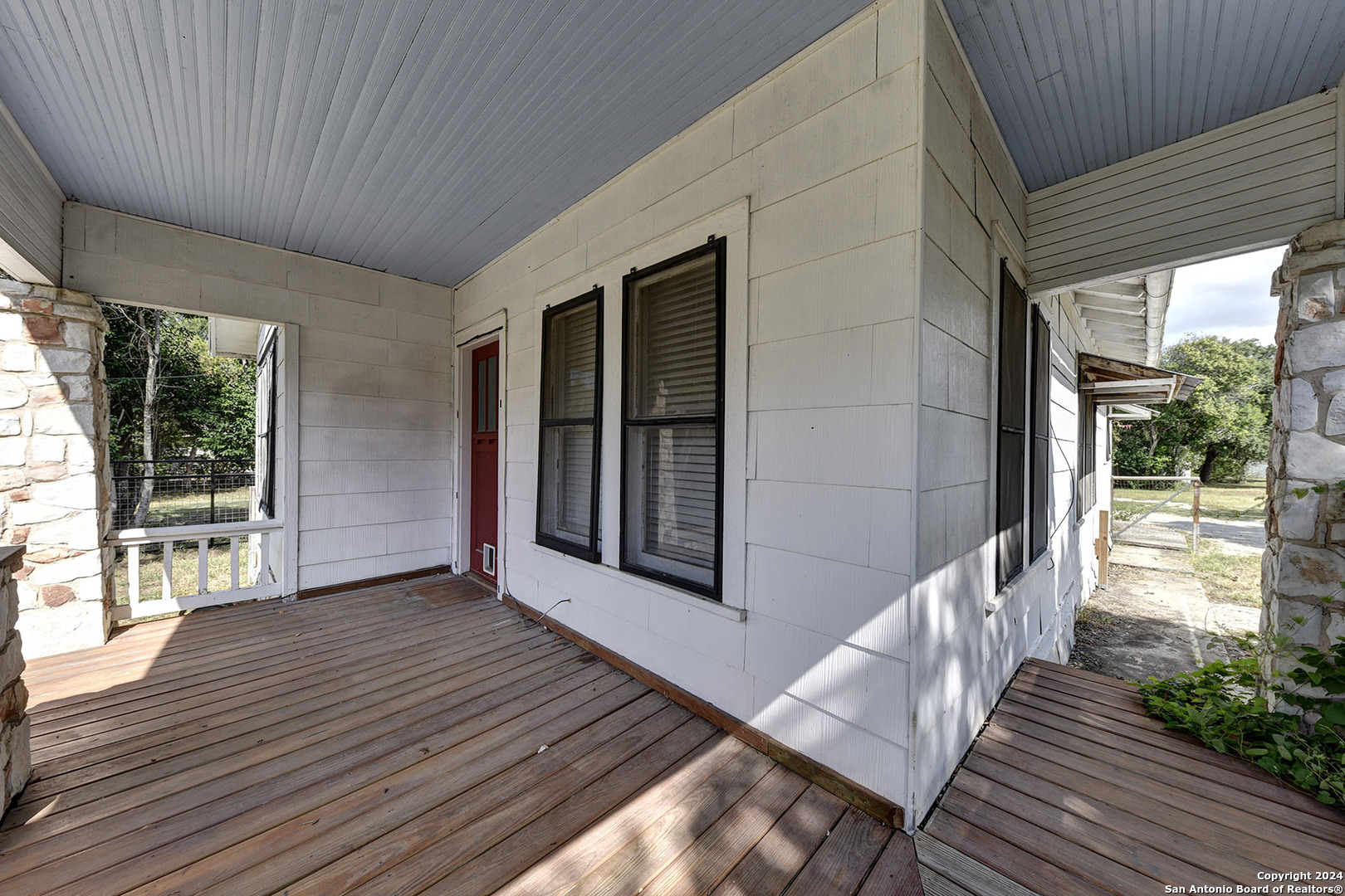 1292 N Business 35 New Braunfels TX 78130