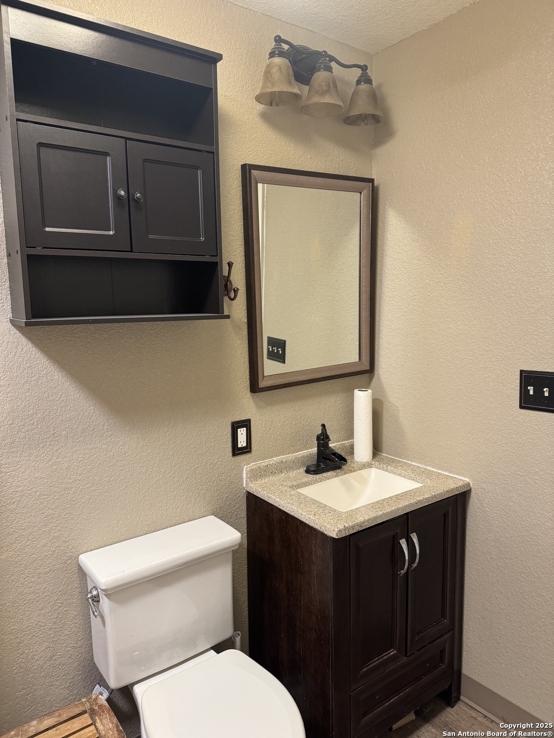 1108 W Coll New Braunfels TX 78130