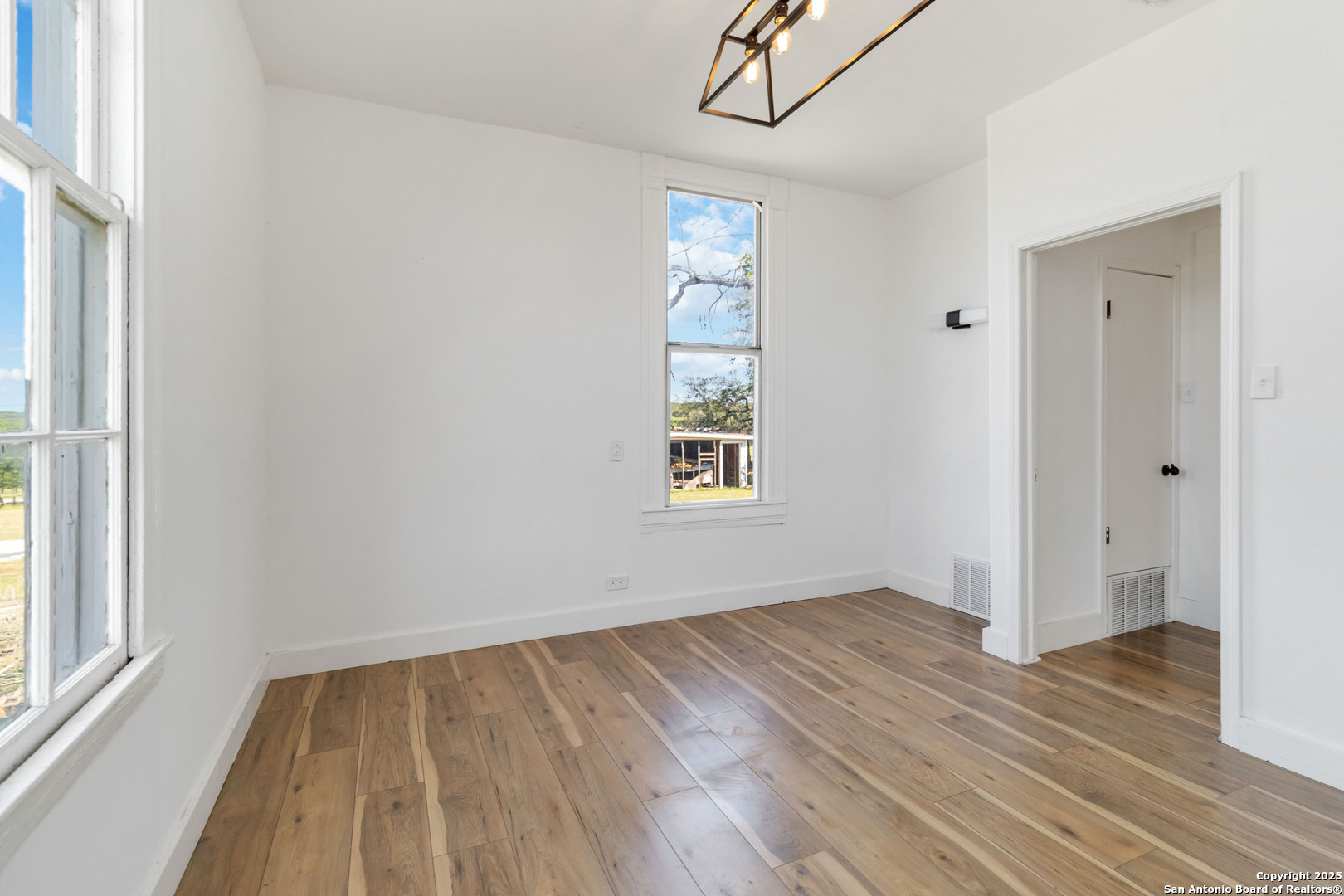 30951 Blanco Road Bulverde TX 78163