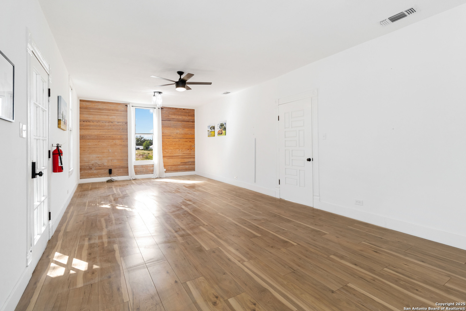 30951 Blanco Road Bulverde TX 78163