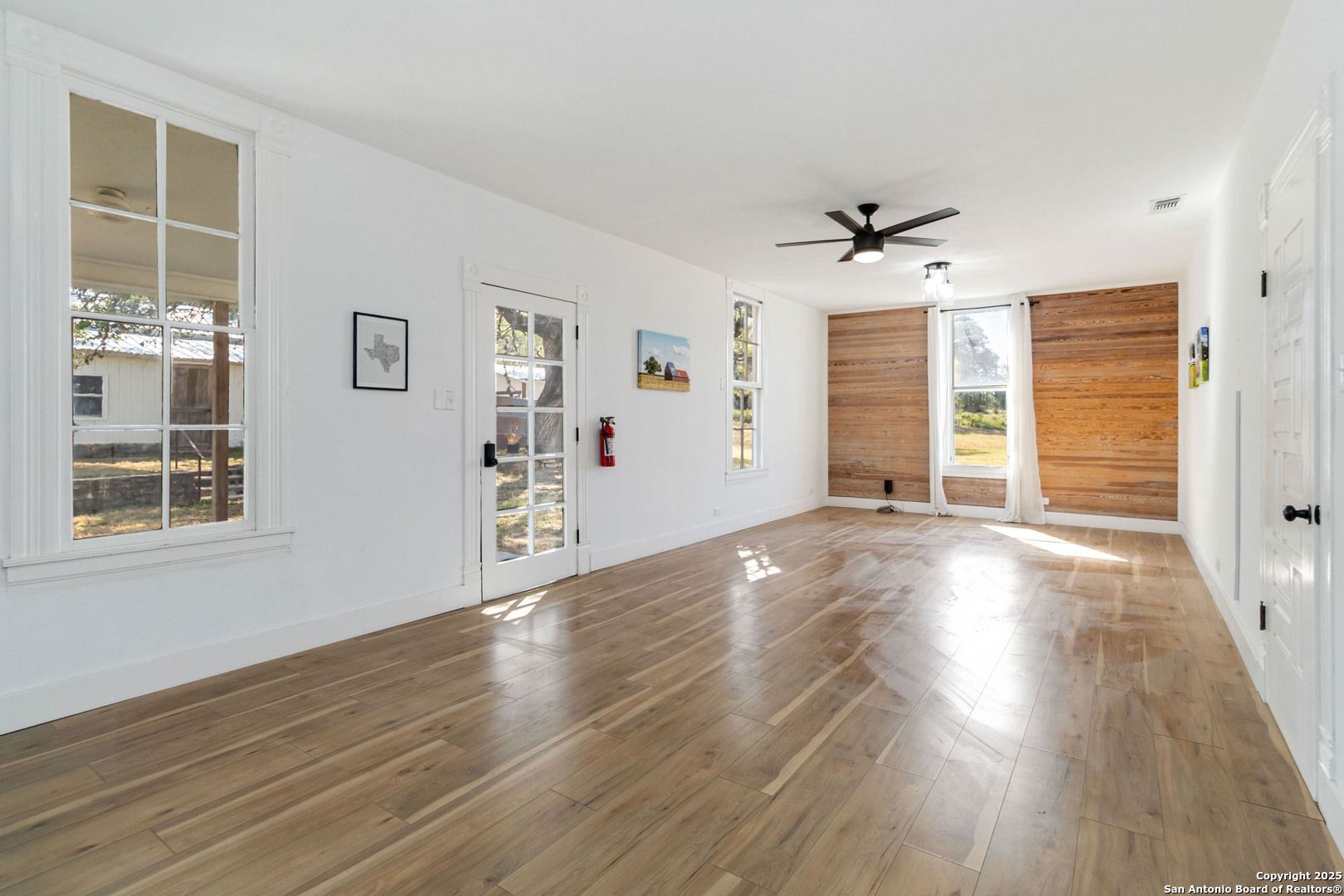 30951 Blanco Road Bulverde TX 78163