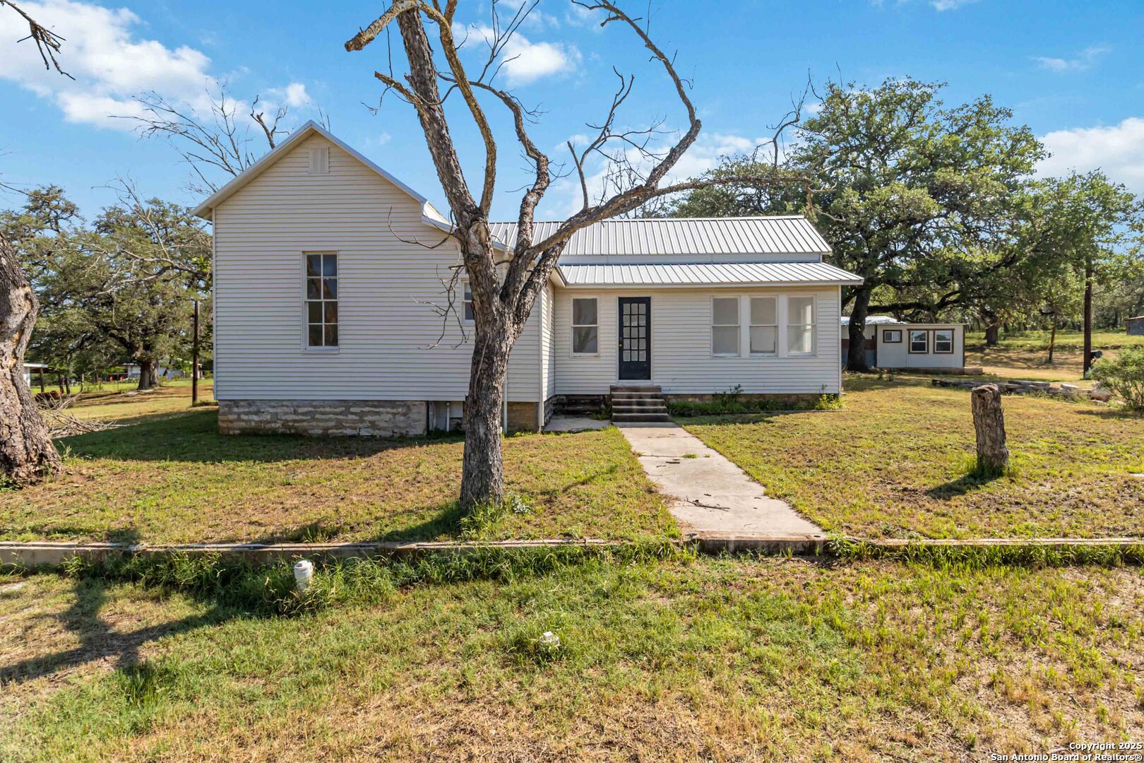 30951 Blanco Road Bulverde TX 78163