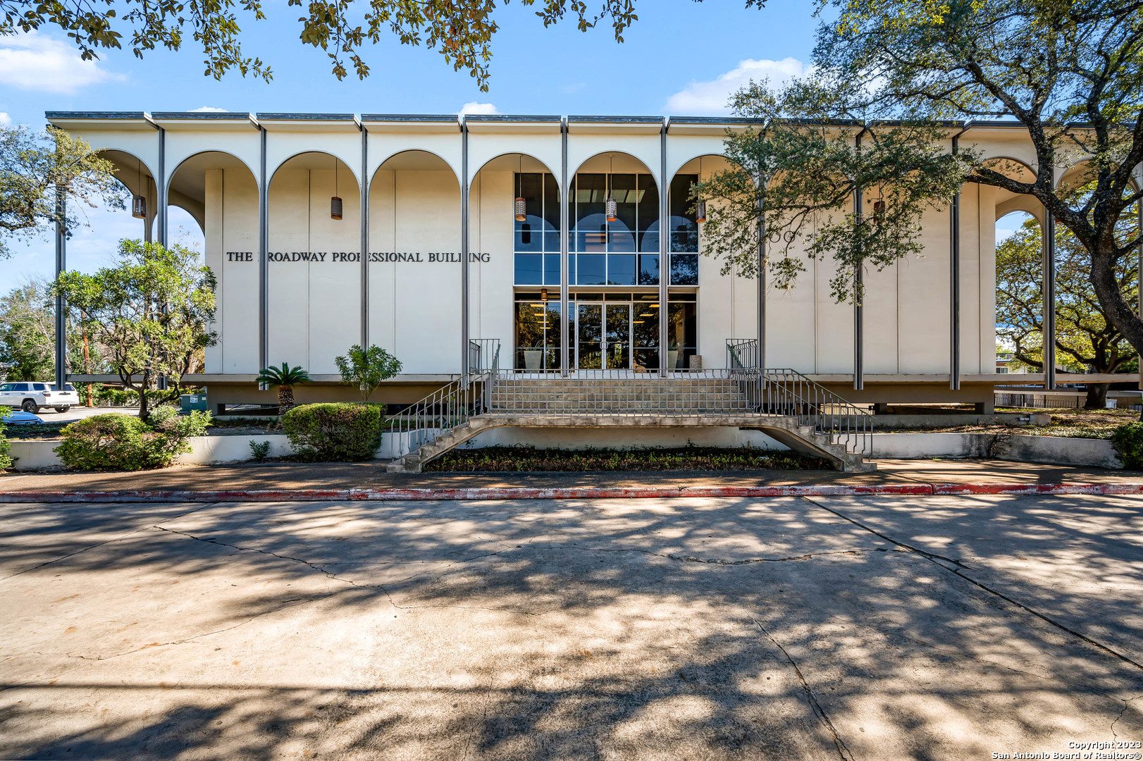 8100 Broadway San Antonio TX 78209