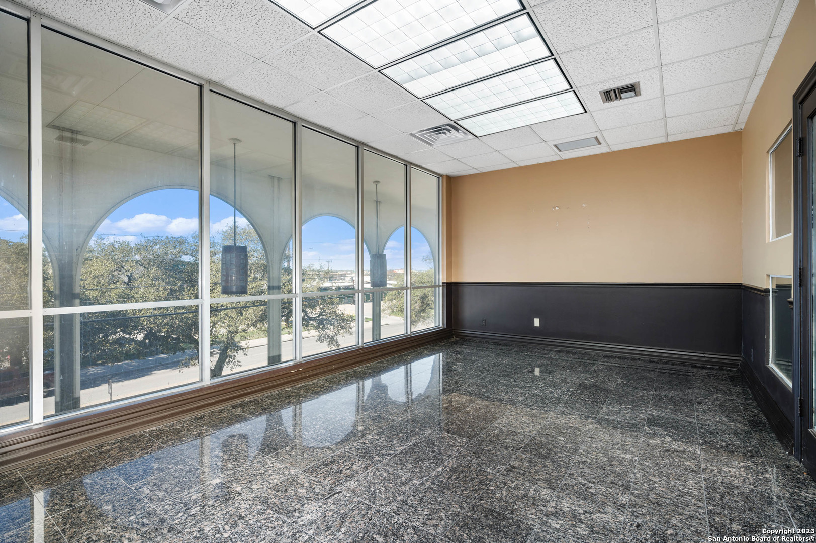 8100 Broadway San Antonio TX 78209