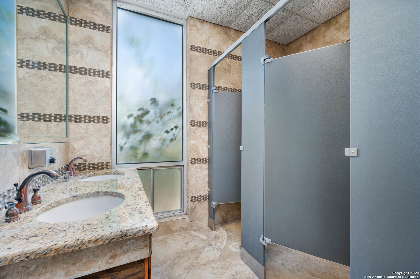 8100 Broadway San Antonio TX 78209