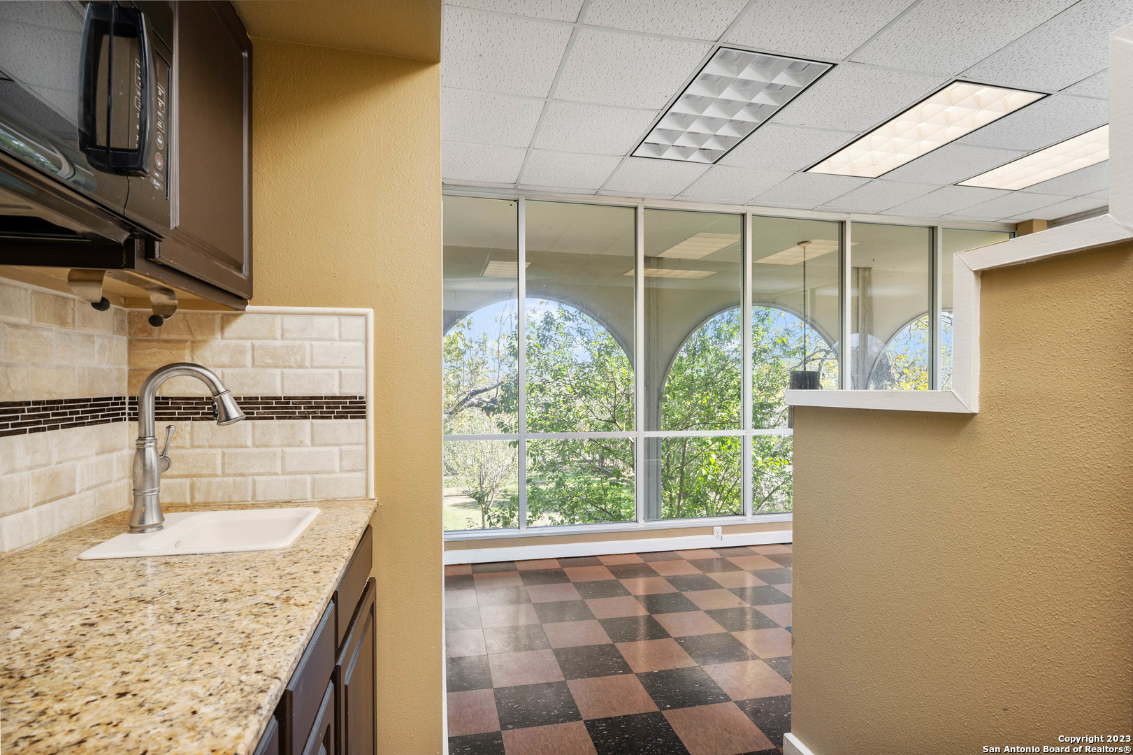 8100 Broadway San Antonio TX 78209