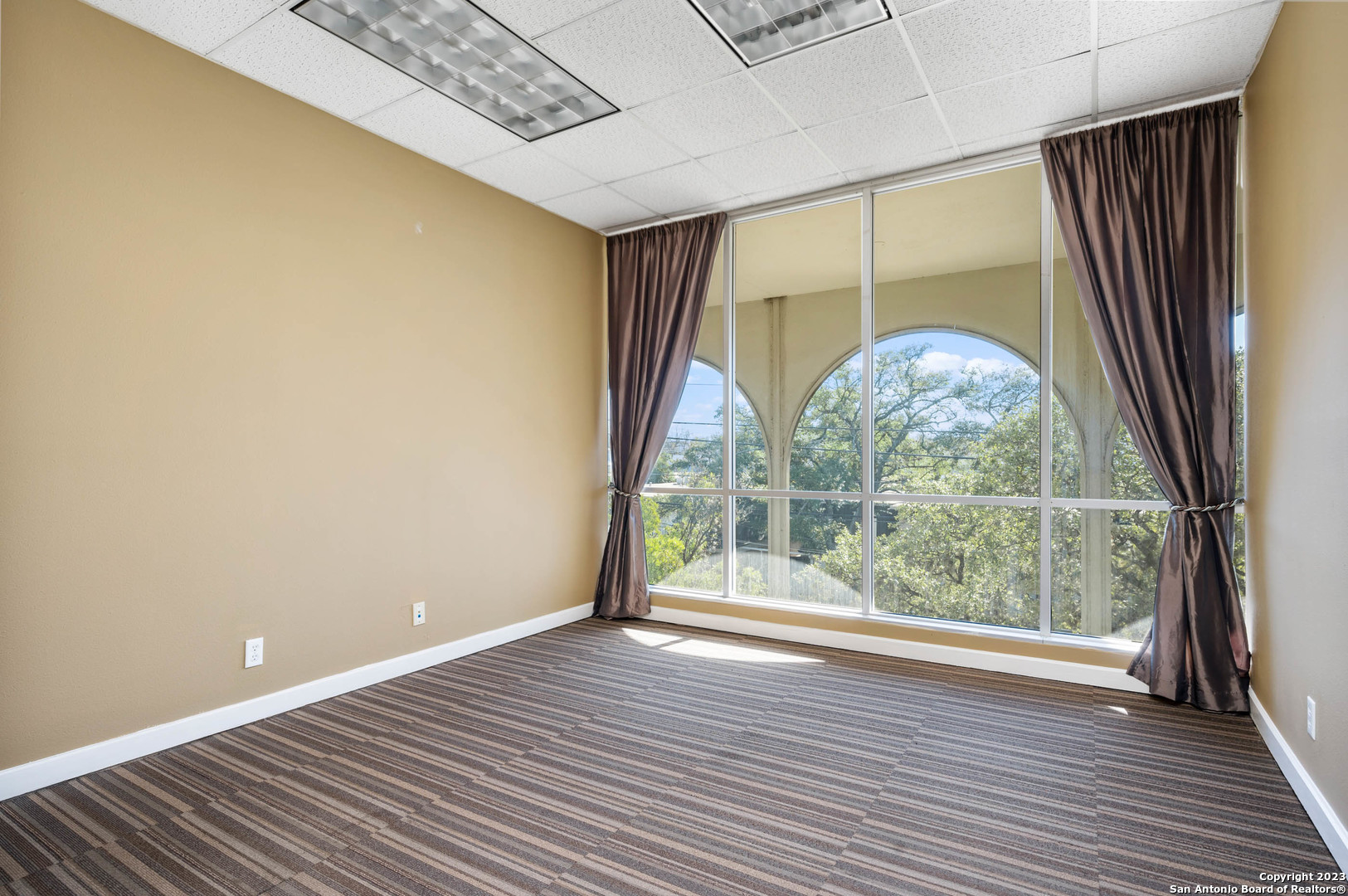 8100 Broadway San Antonio TX 78209