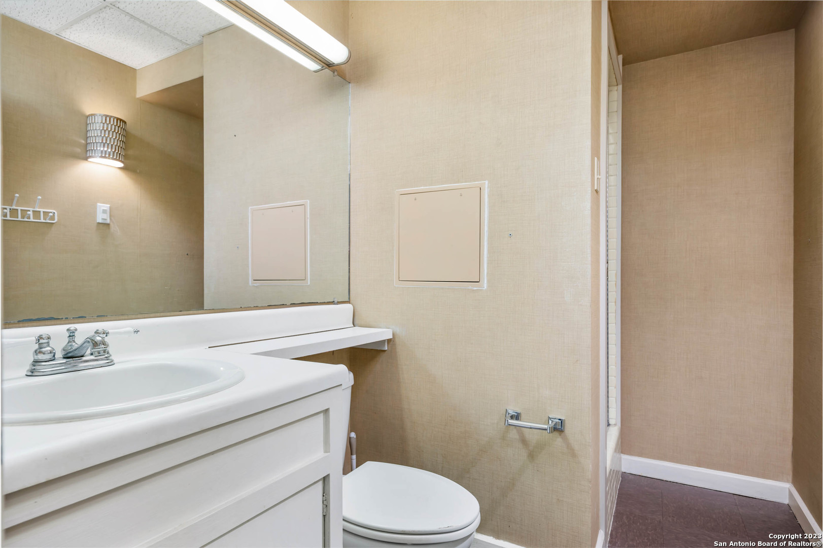 8100 Broadway San Antonio TX 78209