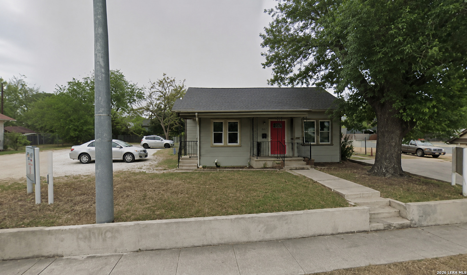 2606 E Houston Street San Antonio TX 78202