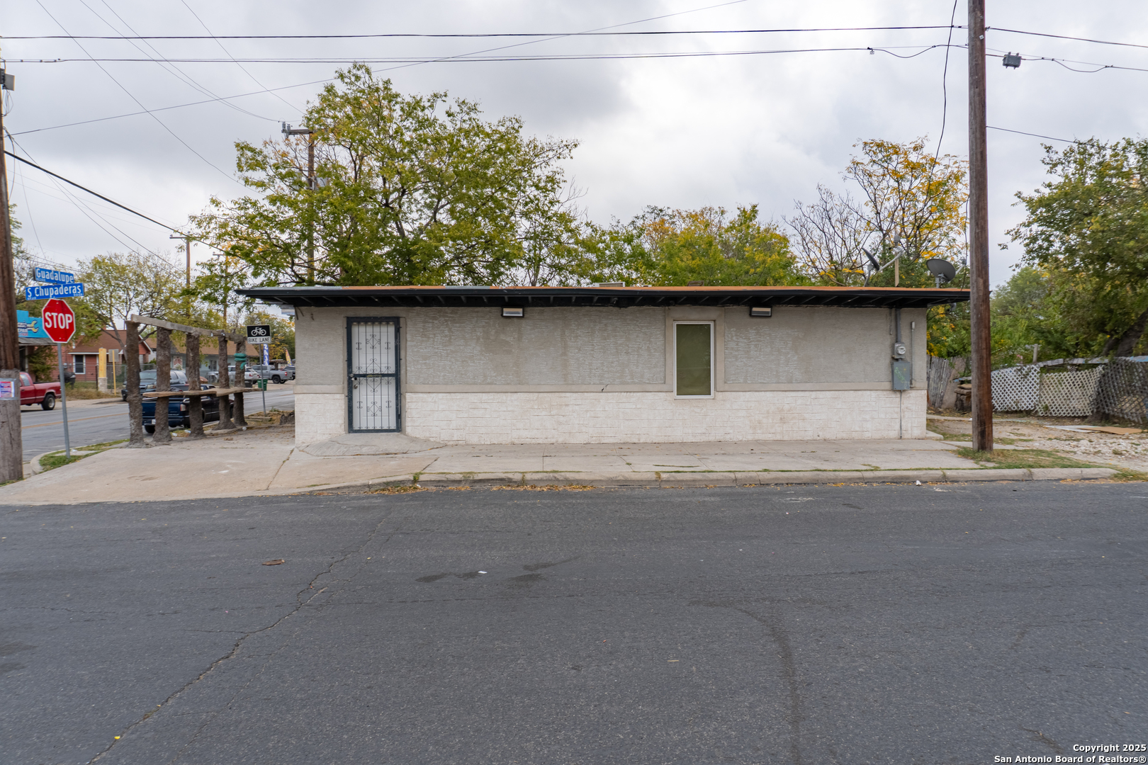 2126 Guadalupe San Antonio TX 78207