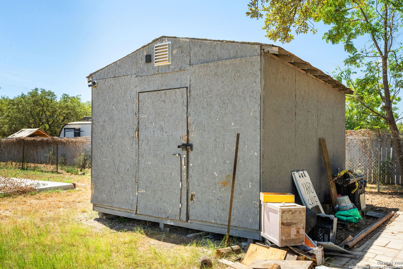 16761 State Highway 16 Poteet TX 78065