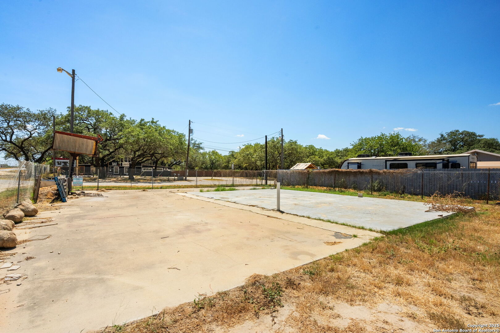 16761 State Highway 16 Poteet TX 78065