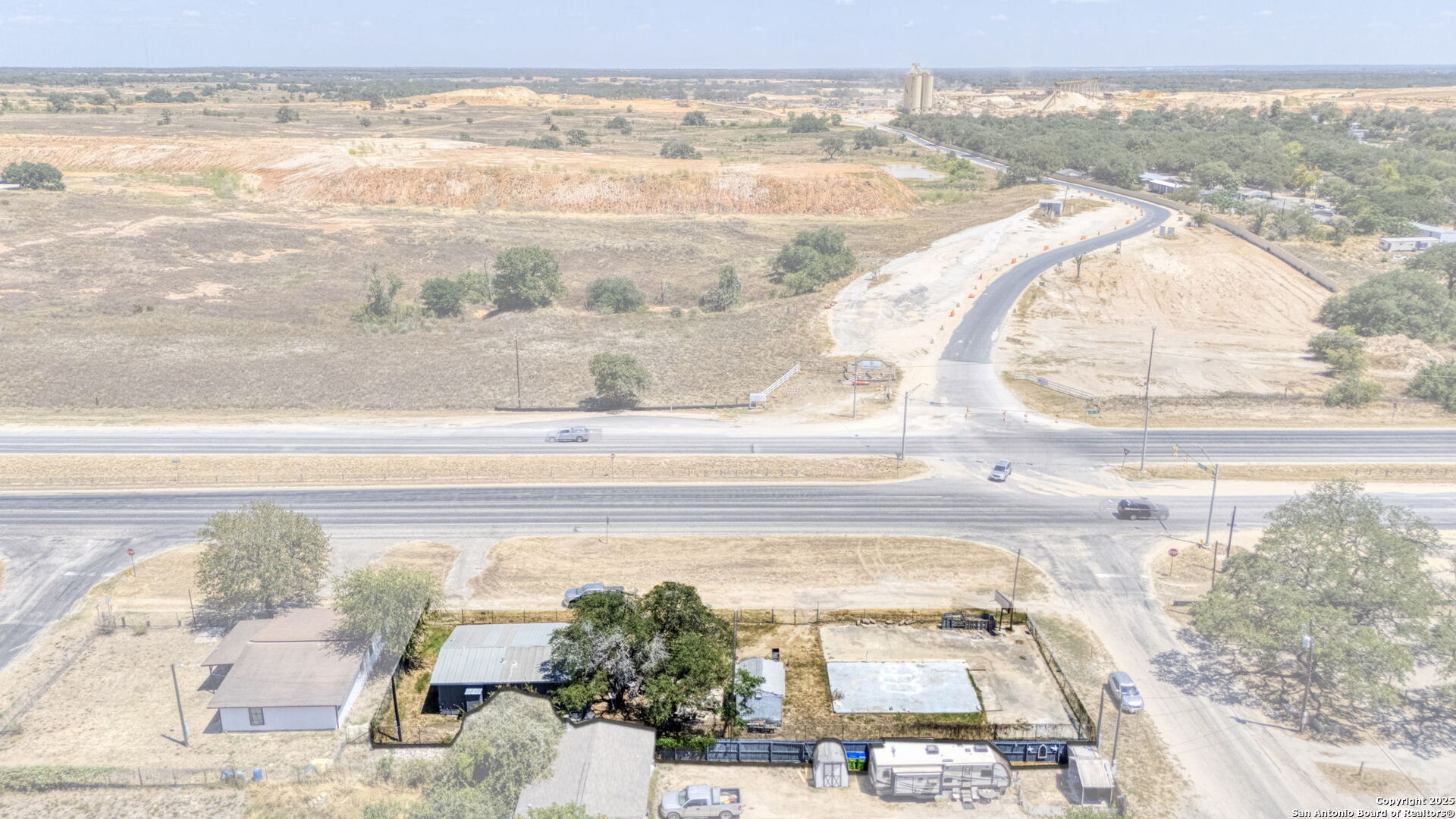 16761 State Highway 16 Poteet TX 78065