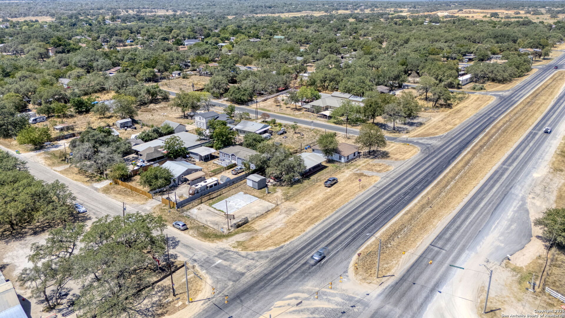 16761 State Highway 16 Poteet TX 78065