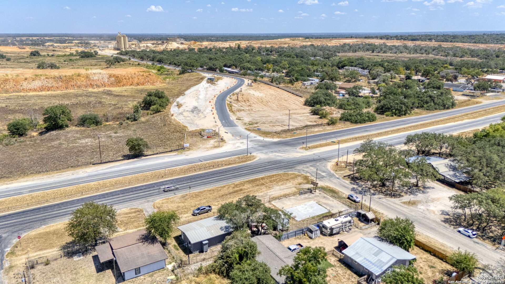 16761 State Highway 16 Poteet TX 78065