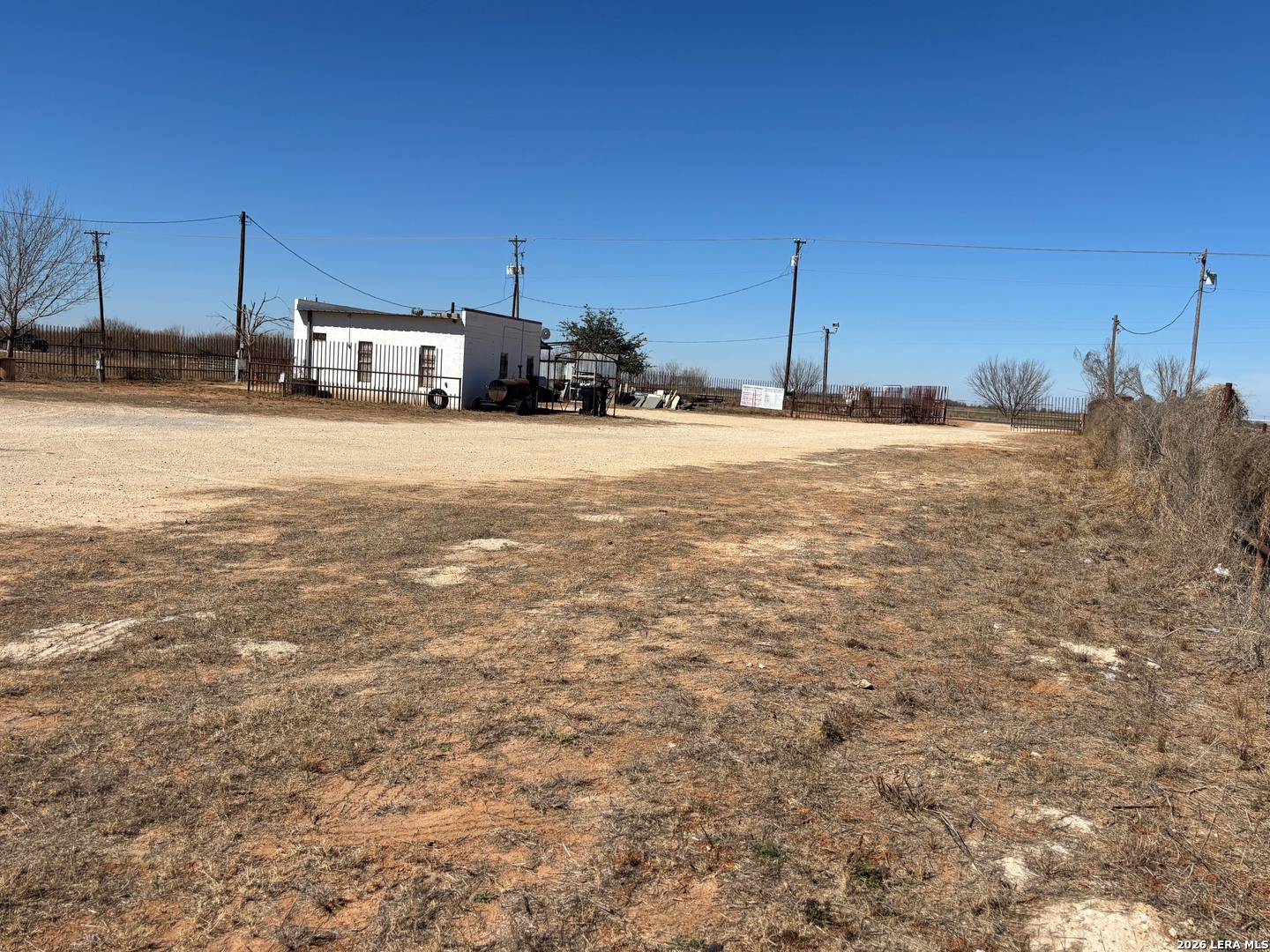 1921 Fm 1581 Pearsall TX 78061