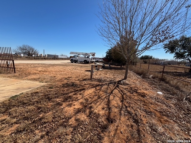 1921 Fm 1581 Pearsall TX 78061