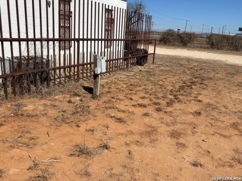 1921 Fm 1581 Pearsall TX 78061
