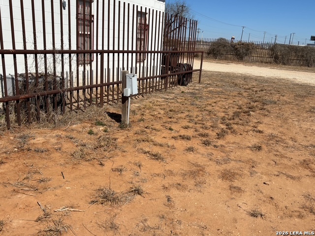 1921 Fm 1581 Pearsall TX 78061