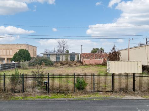 815 Quitman San Antonio TX 78208