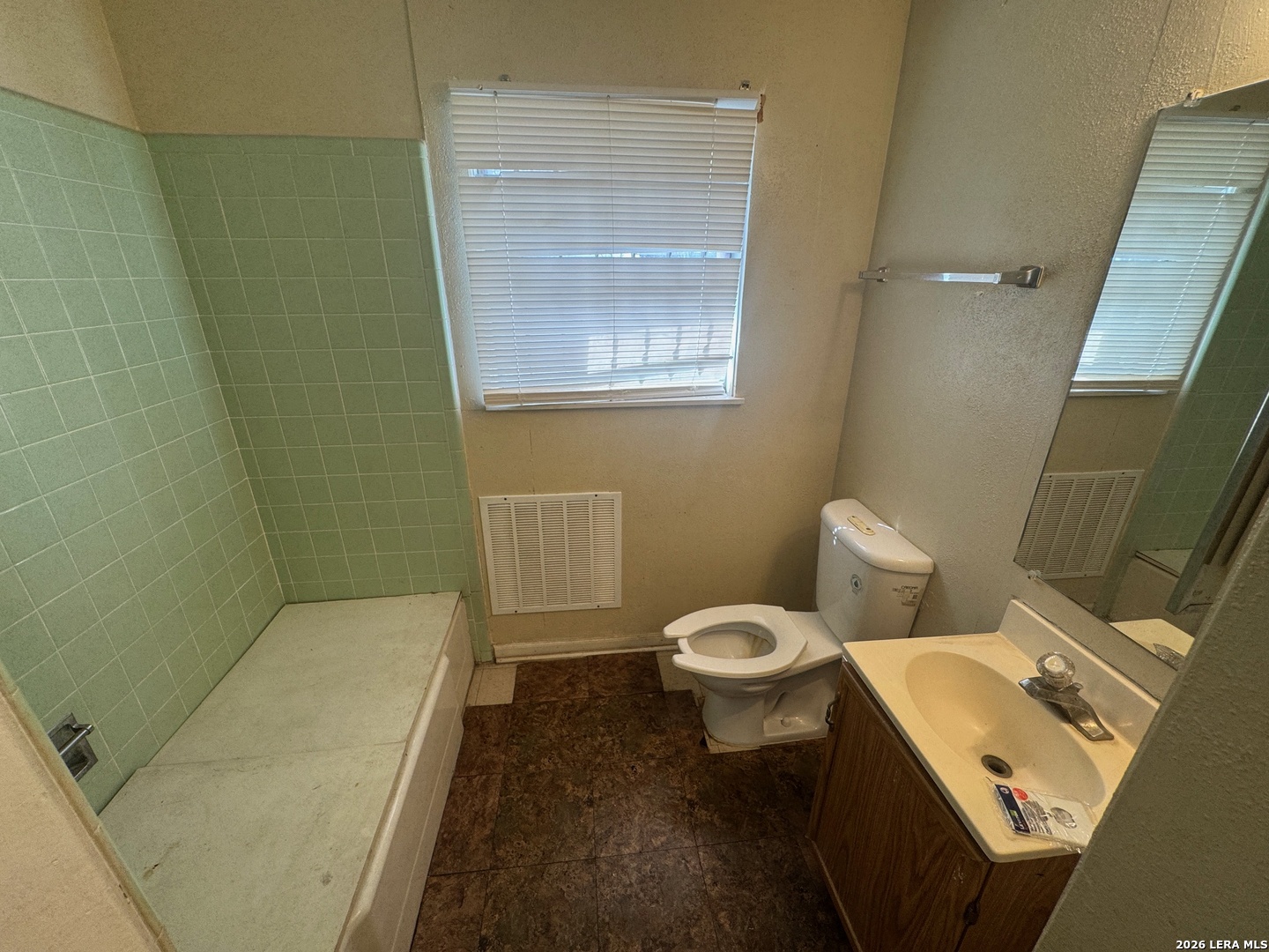 4446 Walzem Road San Antonio TX 78218