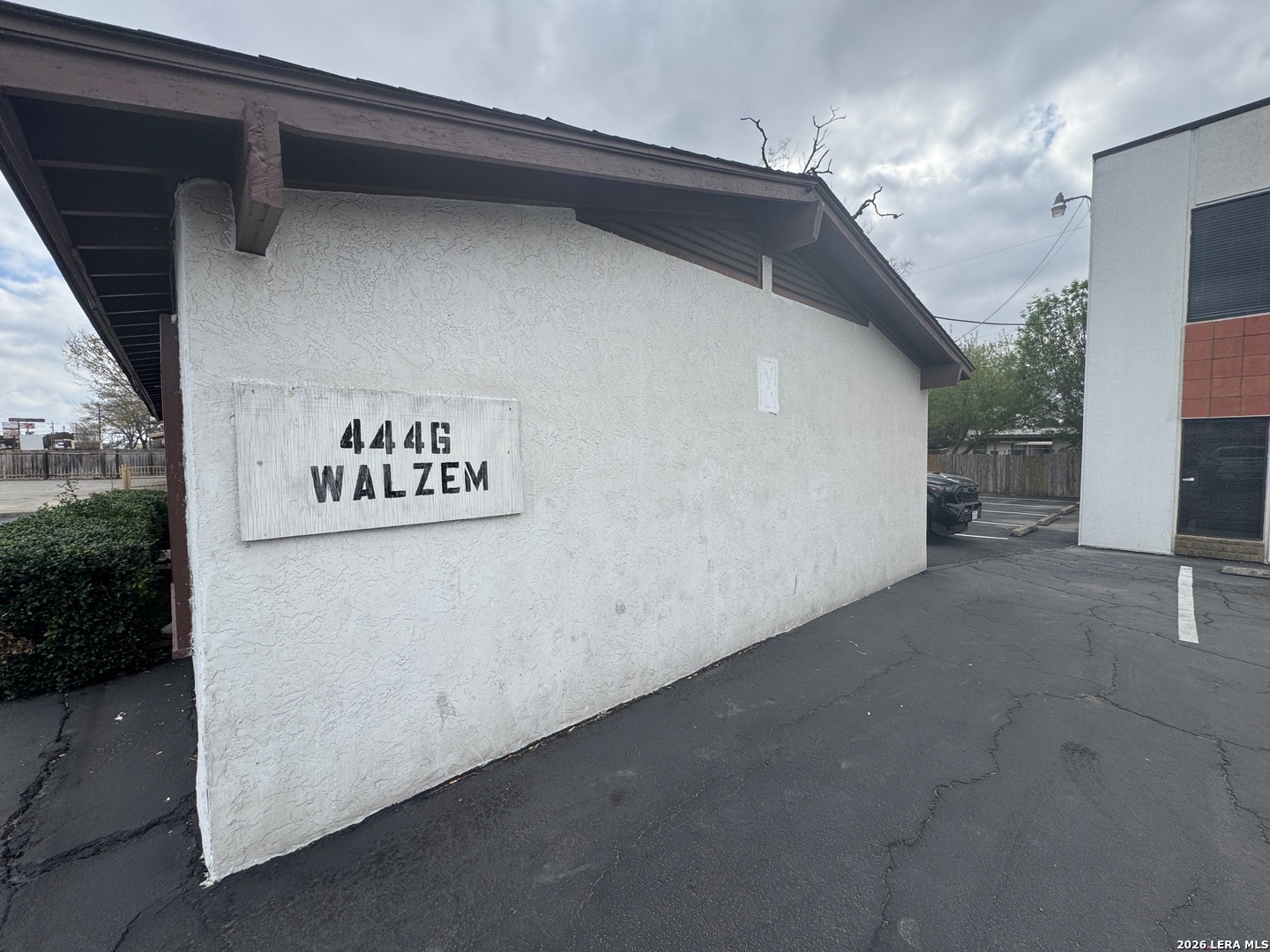 4446 Walzem Road San Antonio TX 78218