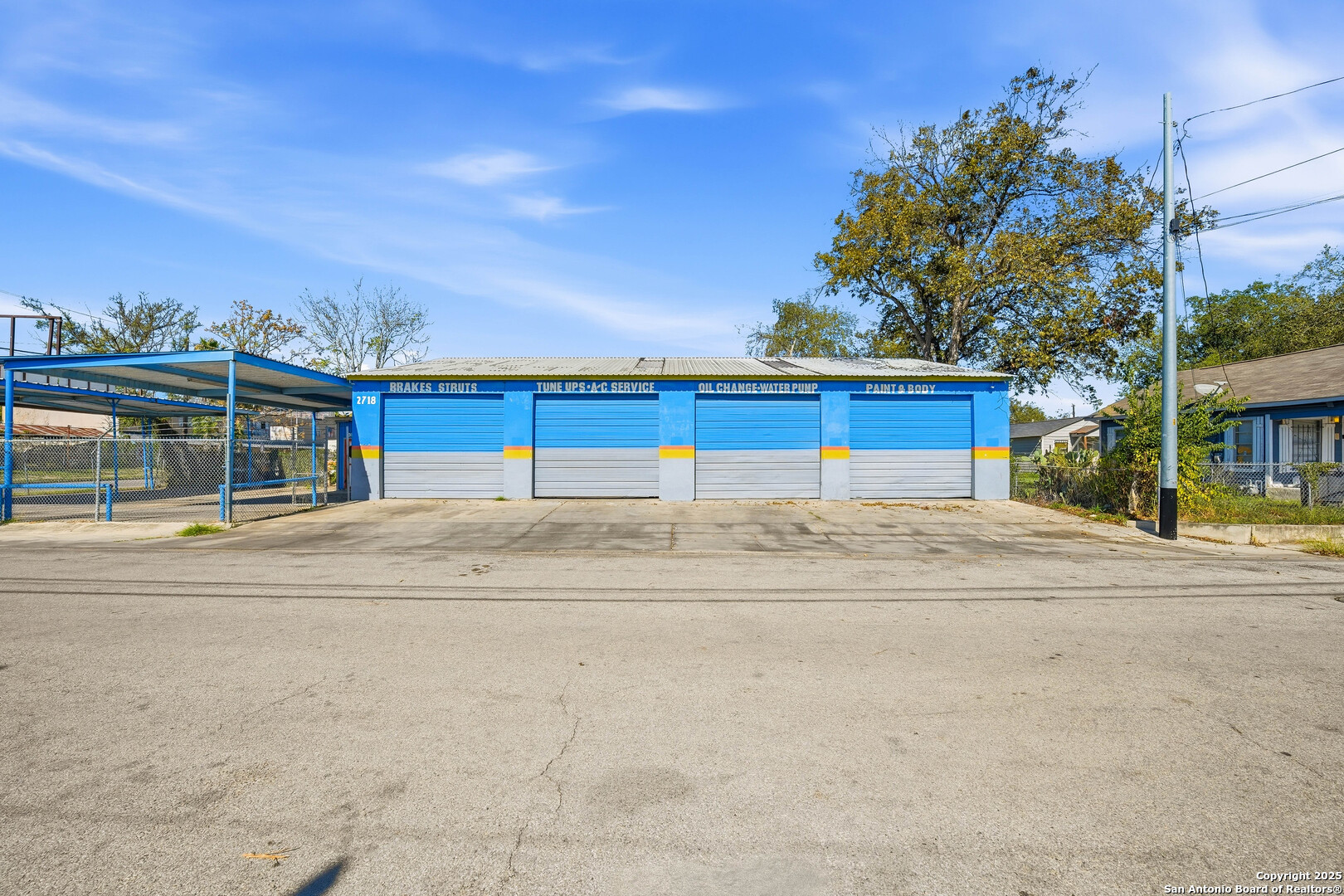 2718 S Flores San Antonio TX 78204