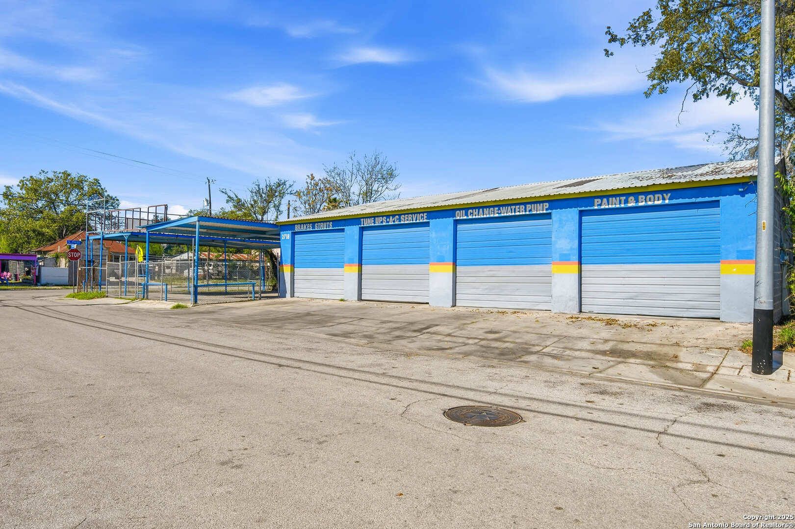 2718 S Flores San Antonio TX 78204