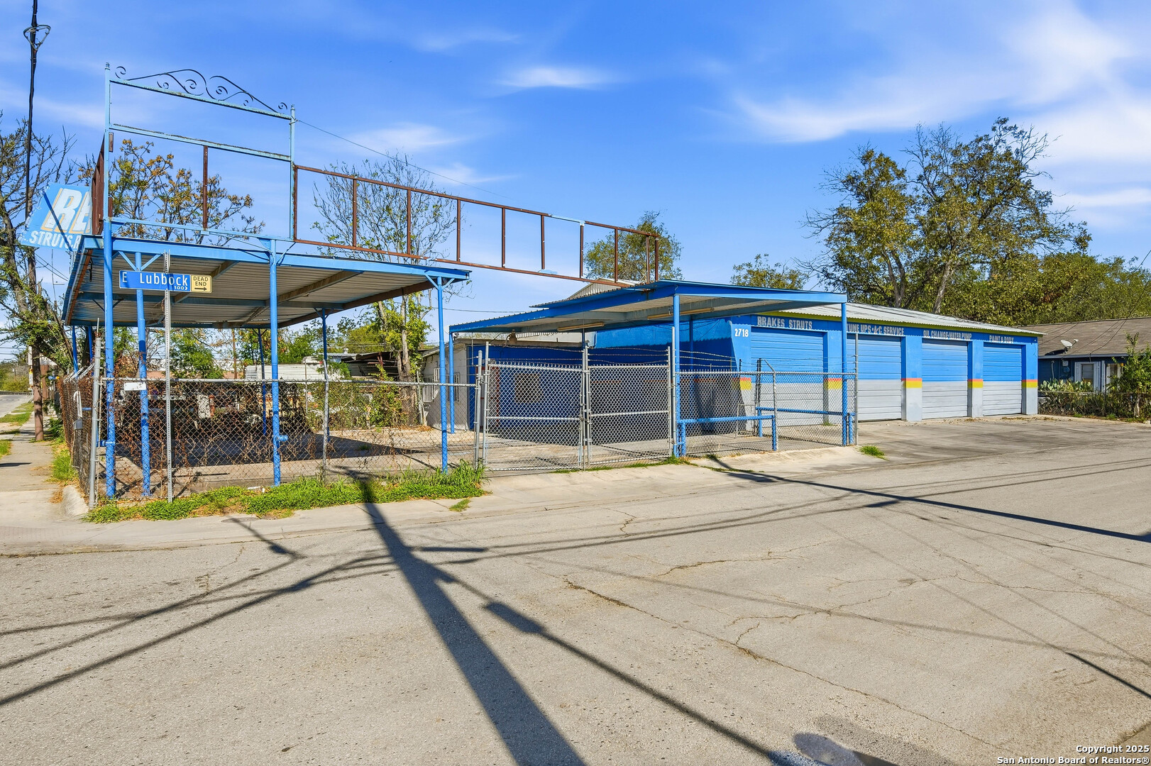 2718 S Flores San Antonio TX 78204