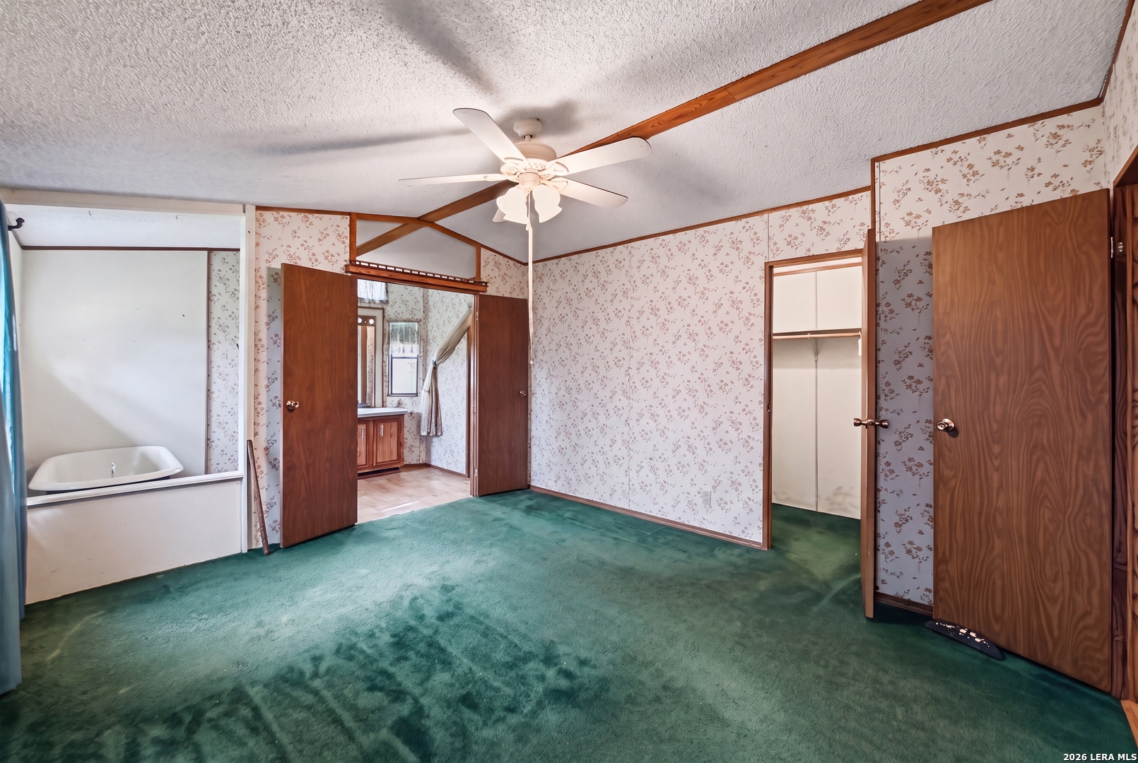 296 Vasbinder Lane La Vernia TX 78121