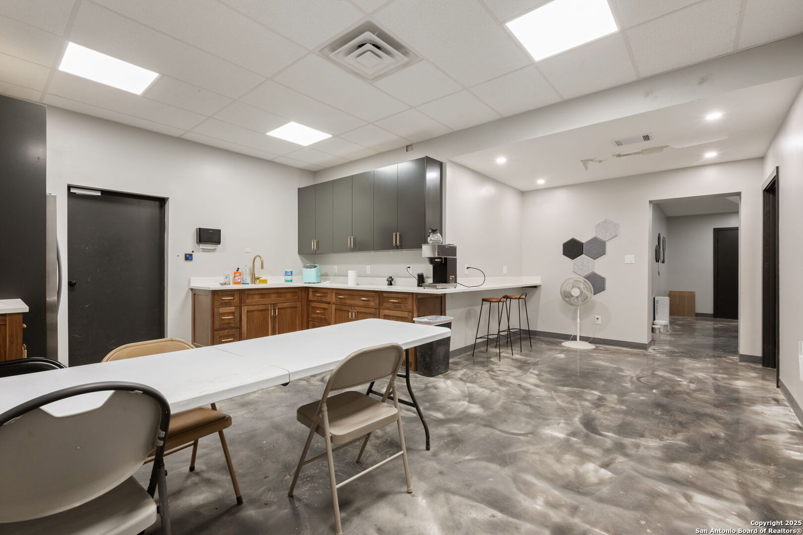 4714 S Zarzamora San Antonio TX 78211