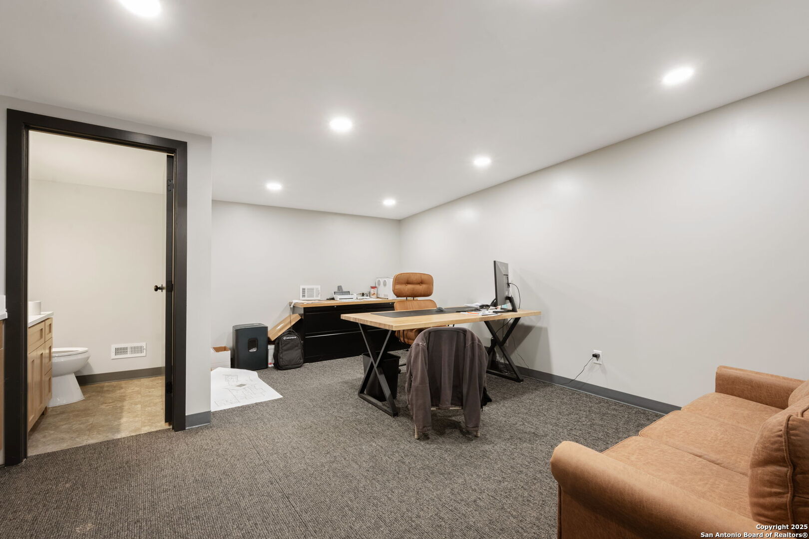 4714 S Zarzamora San Antonio TX 78211