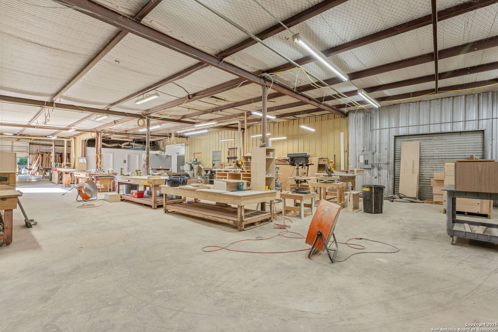 4714 S Zarzamora San Antonio TX 78211