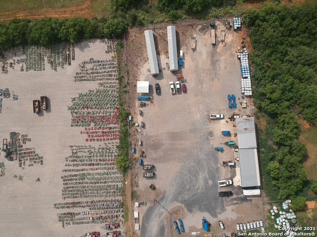 211 Fm 1581 Pearsall TX 78061