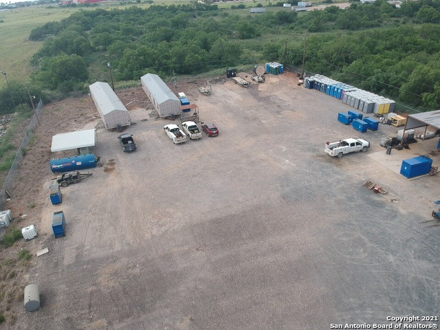 211 Fm 1581 Pearsall TX 78061