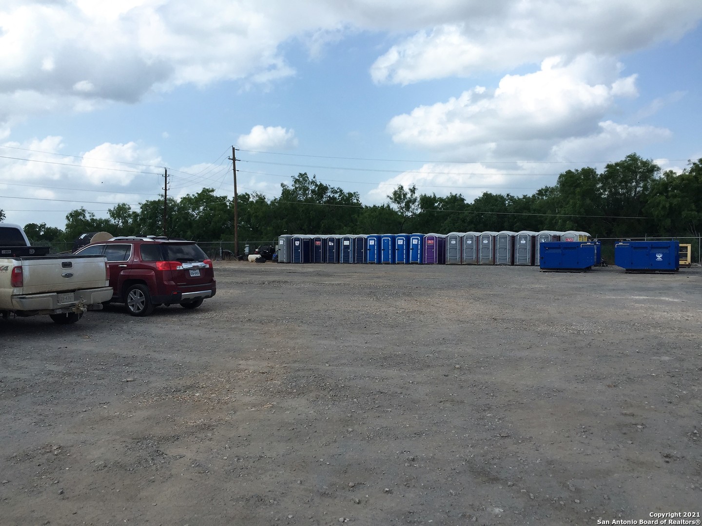 211 Fm 1581 Pearsall TX 78061