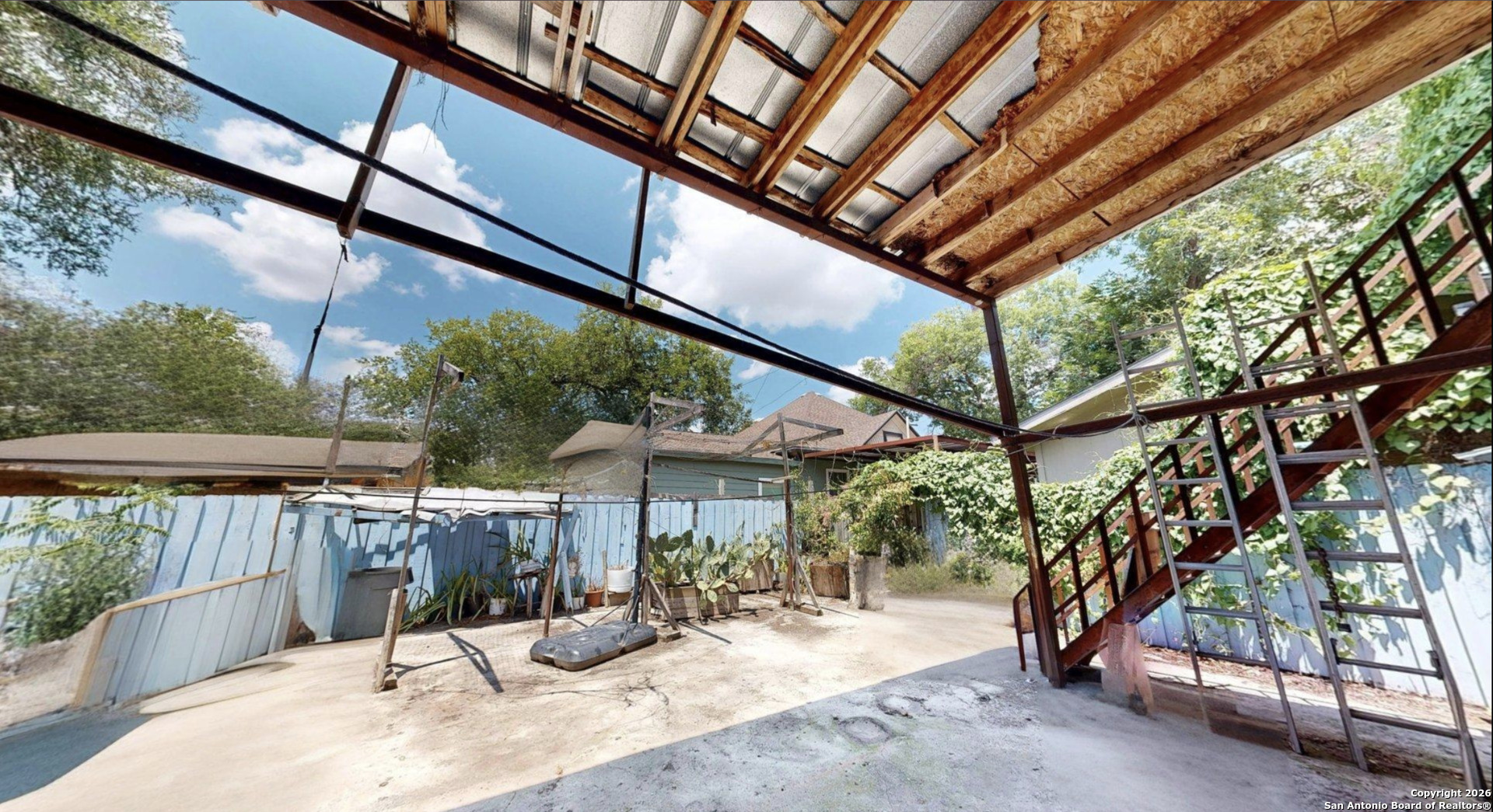 1407 S Gevers San Antonio TX 78210