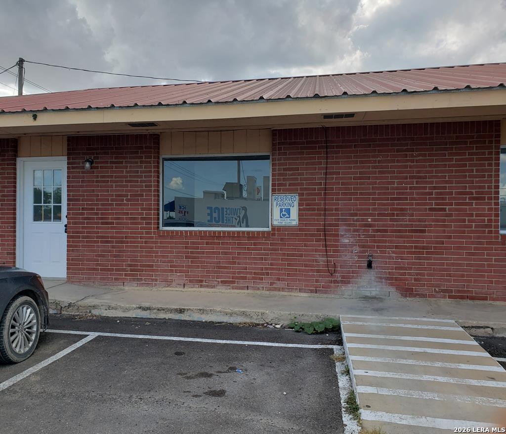 2847 El Indio Highway Eagle Pass TX 78852