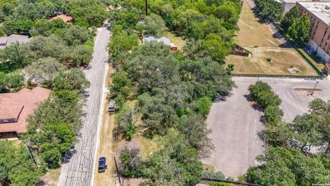 8020 Old Austin Selma TX 78154