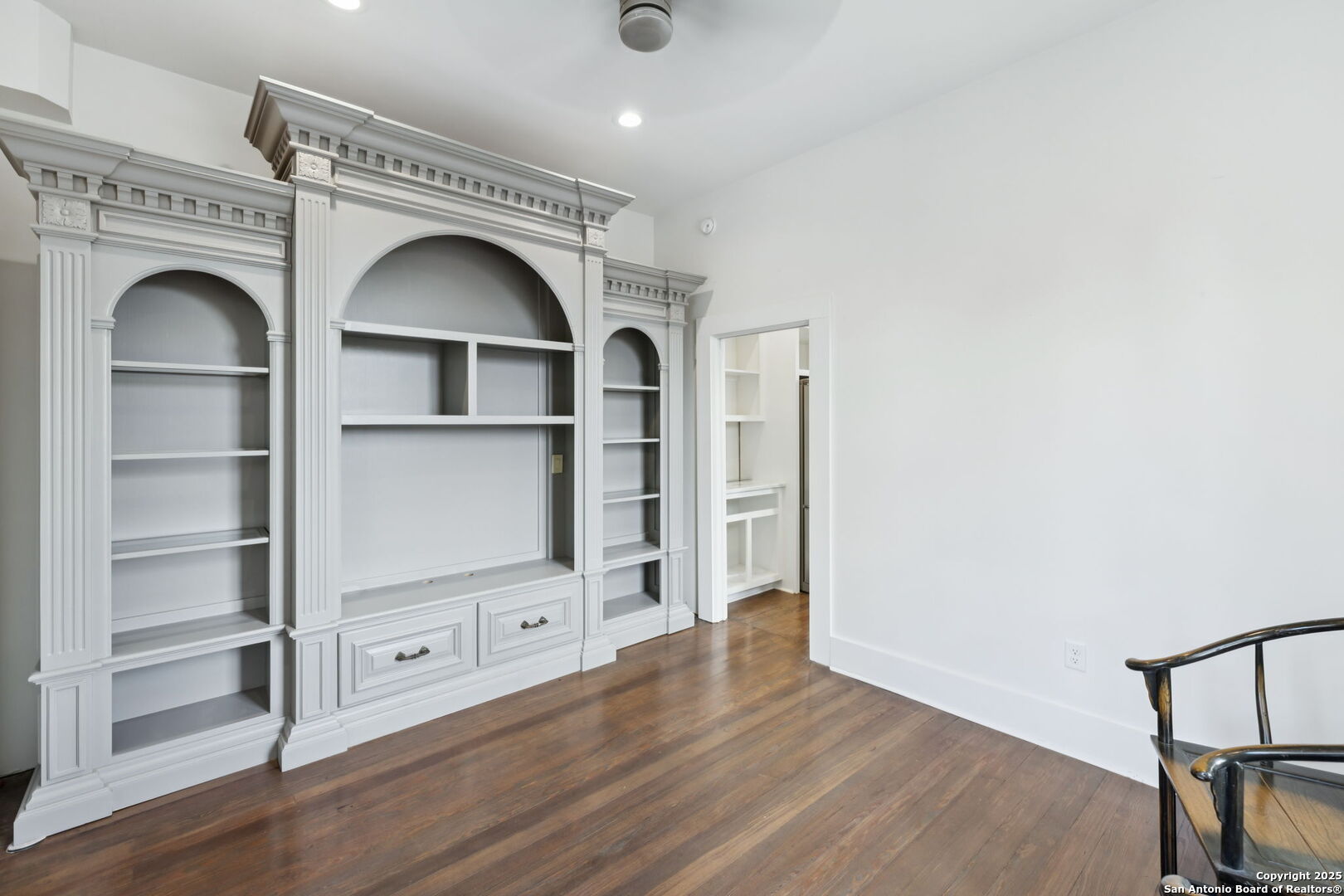 321 Dewey San Antonio TX 78212