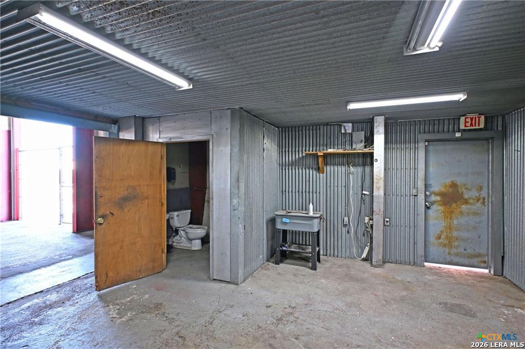 1127 Bowie Seguin TX 78155