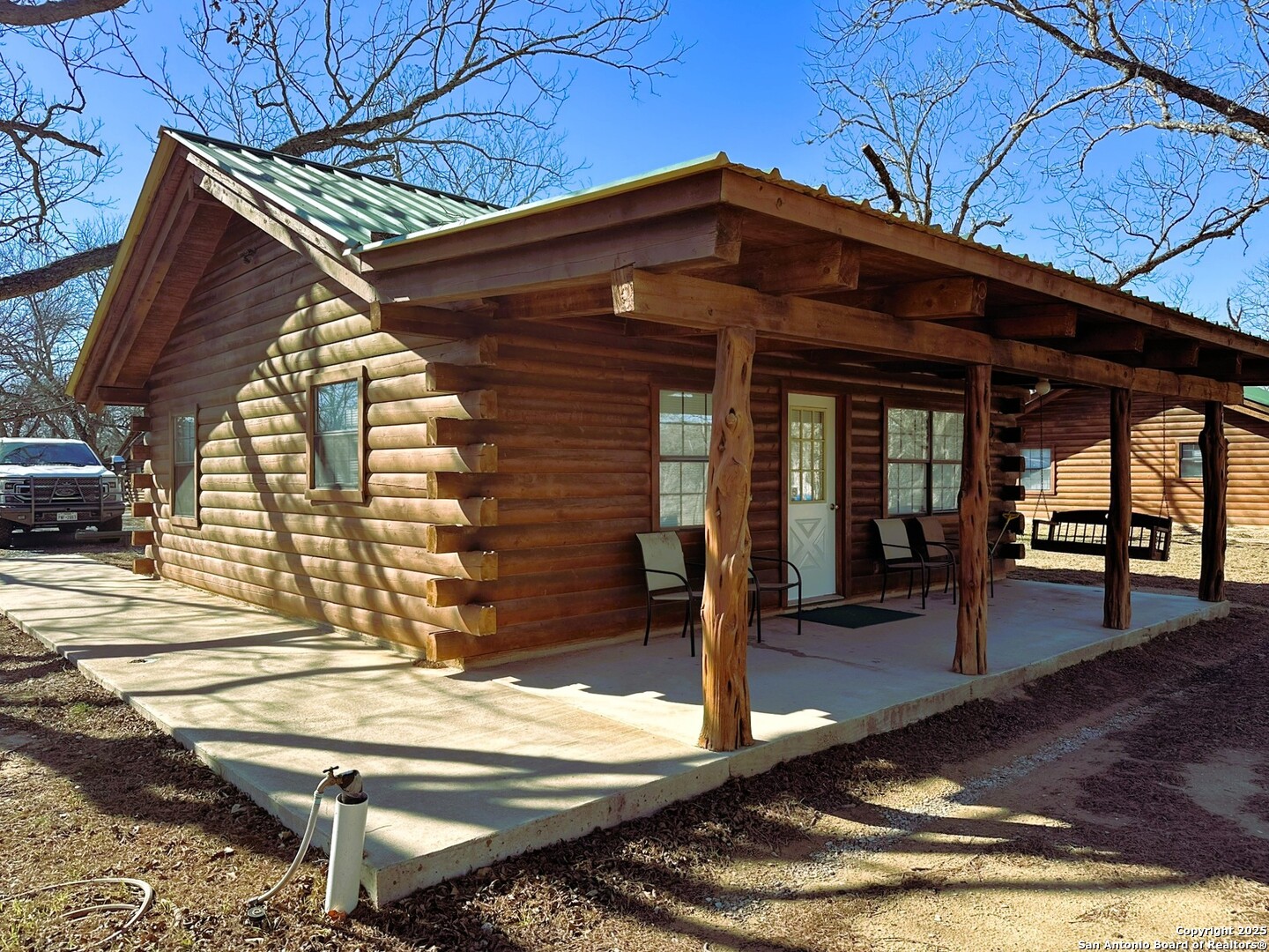 98 Red Wright Road Leakey TX 78873