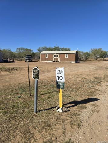 12475 Ih 35 Moore TX 78057