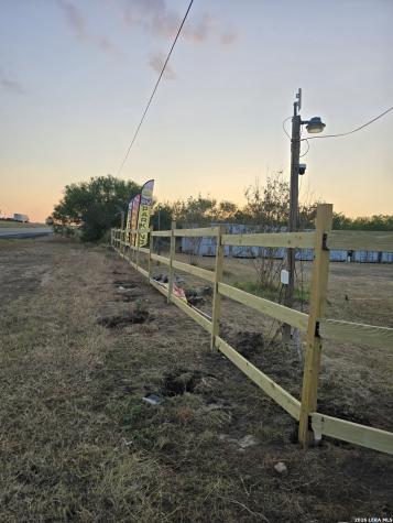 12475 Ih 35 Moore TX 78057